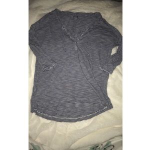 American Eagle striped shirt